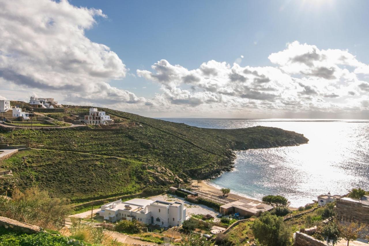 Casa Di Sole E Sabbia Villa Tinos Exterior photo